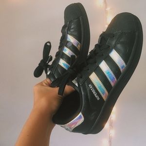 Adidas Black Iridescent Size 4